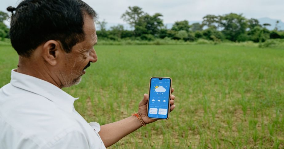 Agricultural weather monitoring and climate advisory helping farmers make crop decisions